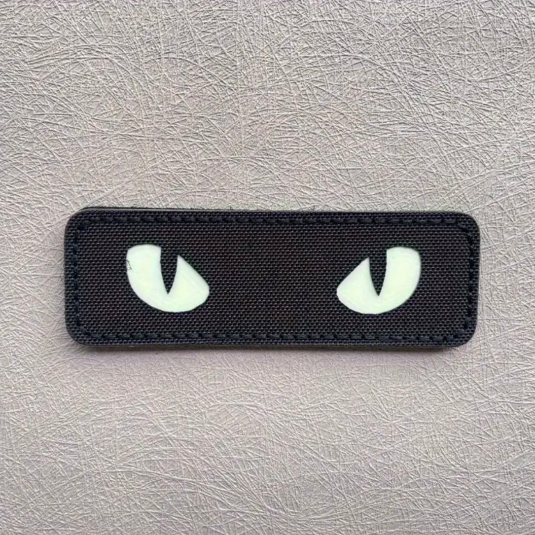 Parchos Ojos de Gato